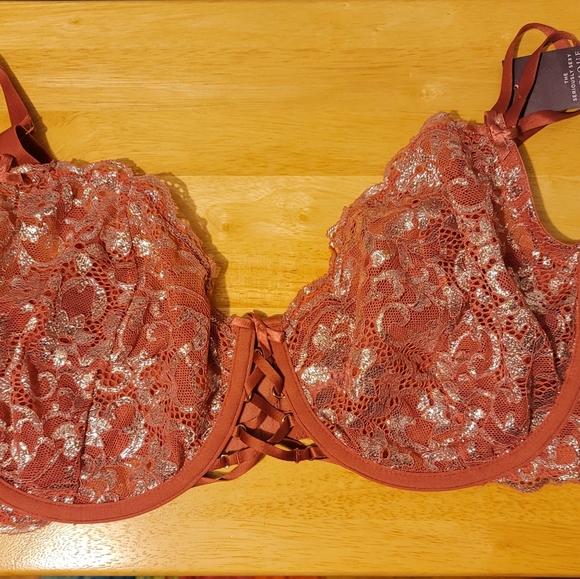 🌷New🌷Unlined Balconette - Picture 7 of 7